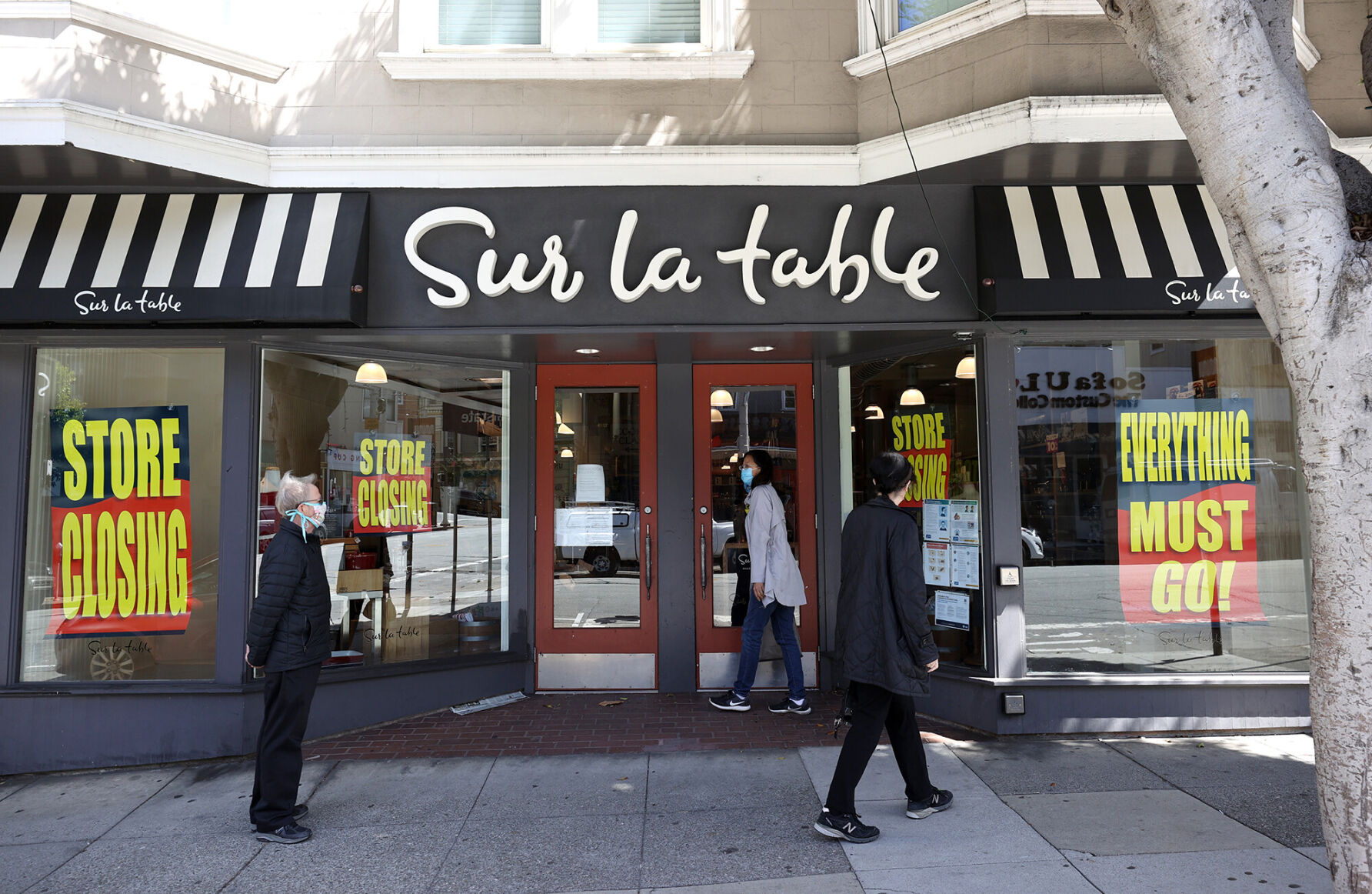 The 30 retailers and restaurant chains that filed for bankruptcy in 2020